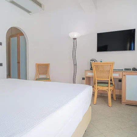 Hotel Felix - La Baja 4*