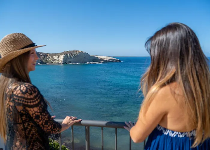 Felix - La Baja Santa Caterina Di Pittinuri (Sardinia)