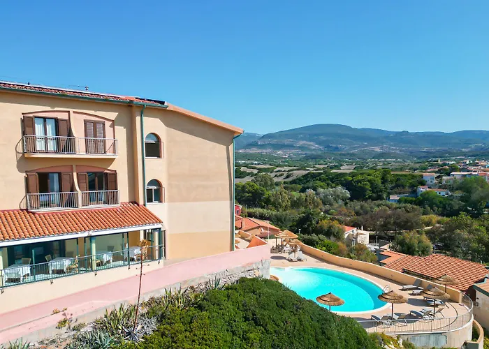 Szálloda Felix - La Baja Santa Caterina Di Pittinuri (Sardinia)